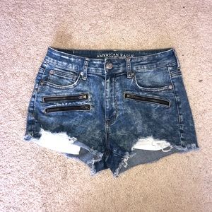American Eagle Super Stretch Hi-Rise Shortie